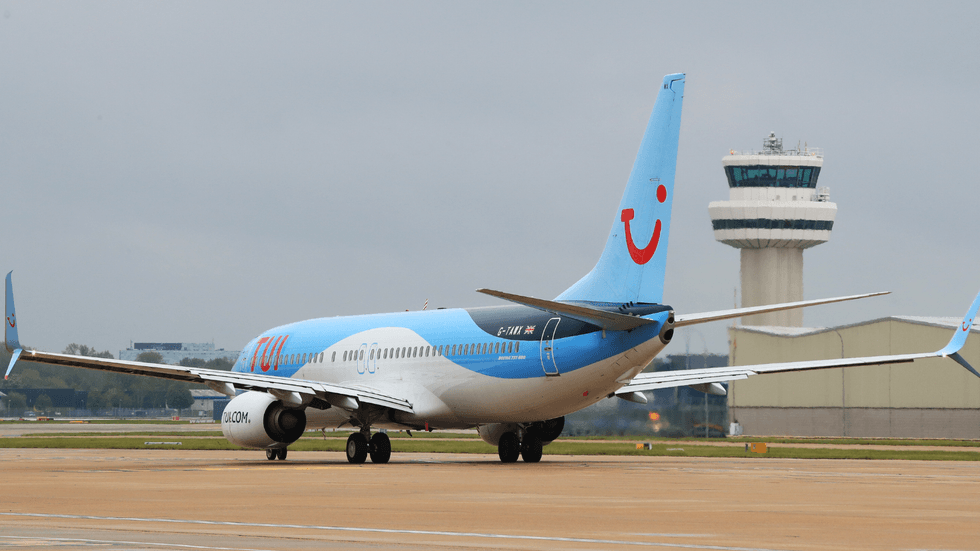 A Tui plane