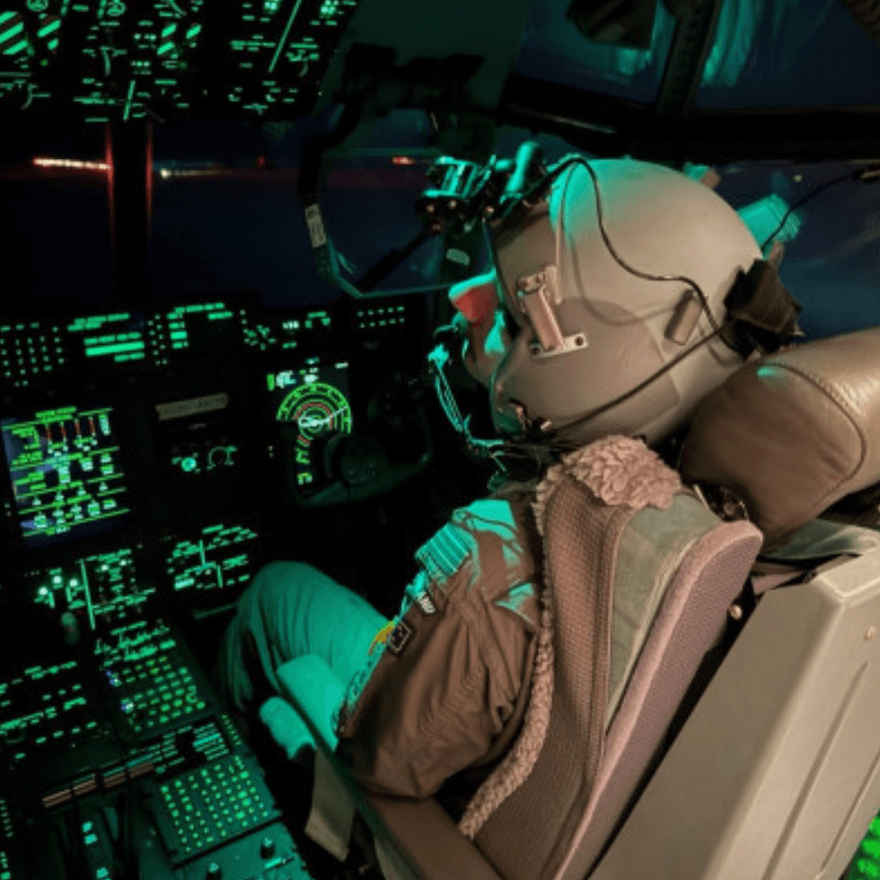 Crew in NZ aircraft