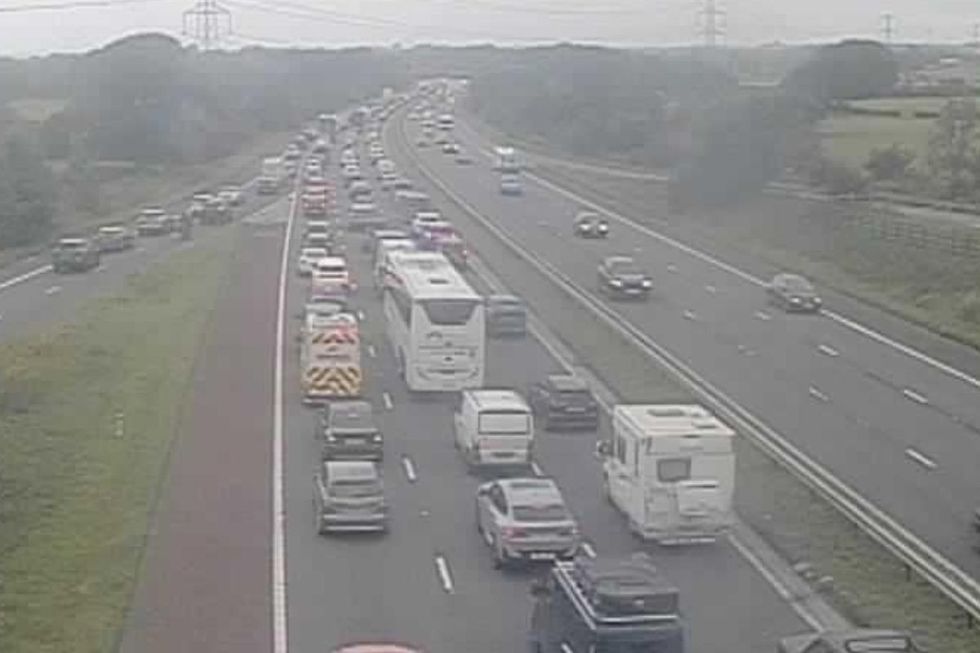 Drivers are likely to experience delays for the coming hours \u200b
