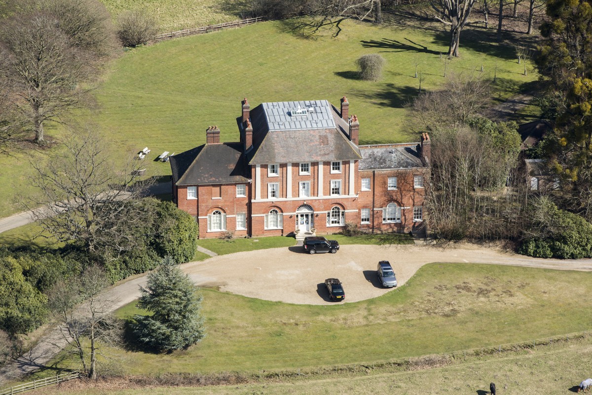 Forest Lodge