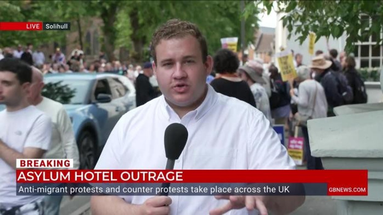 WATCH: Pro-migrant protester calls for 'civil conversation' amid national unrest