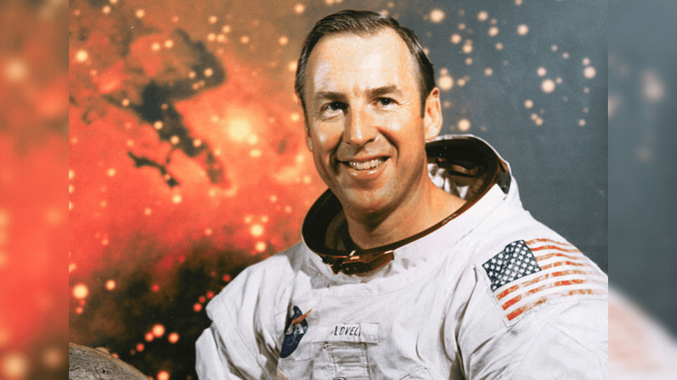 Jim Lovell