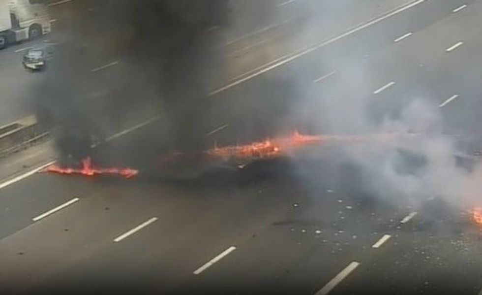 M6 road fire
