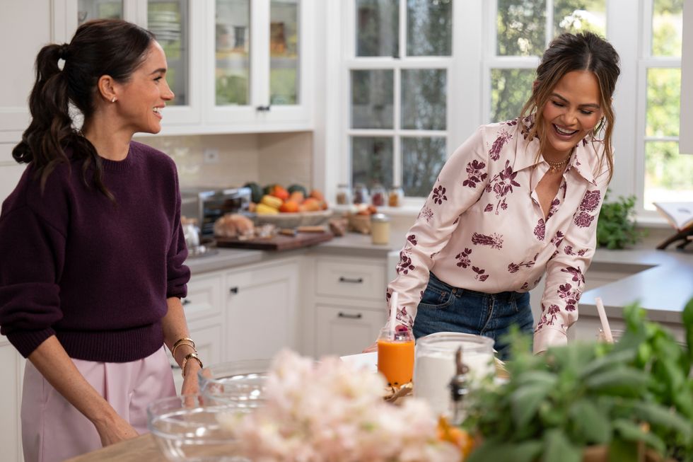 Meghan Markle and Chrissy Teigen