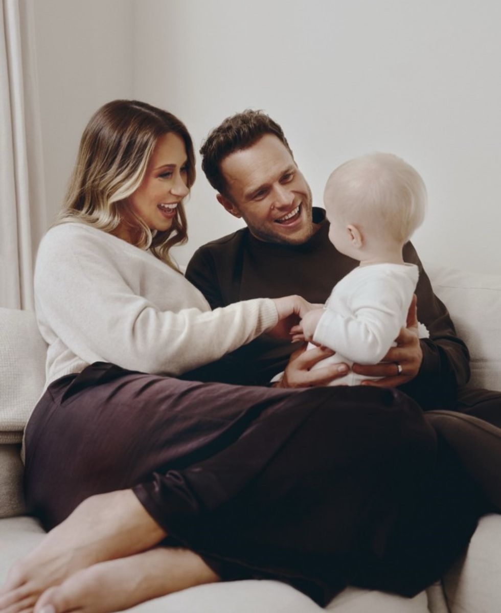 Olly Murs and Amelia Tank with their daughter