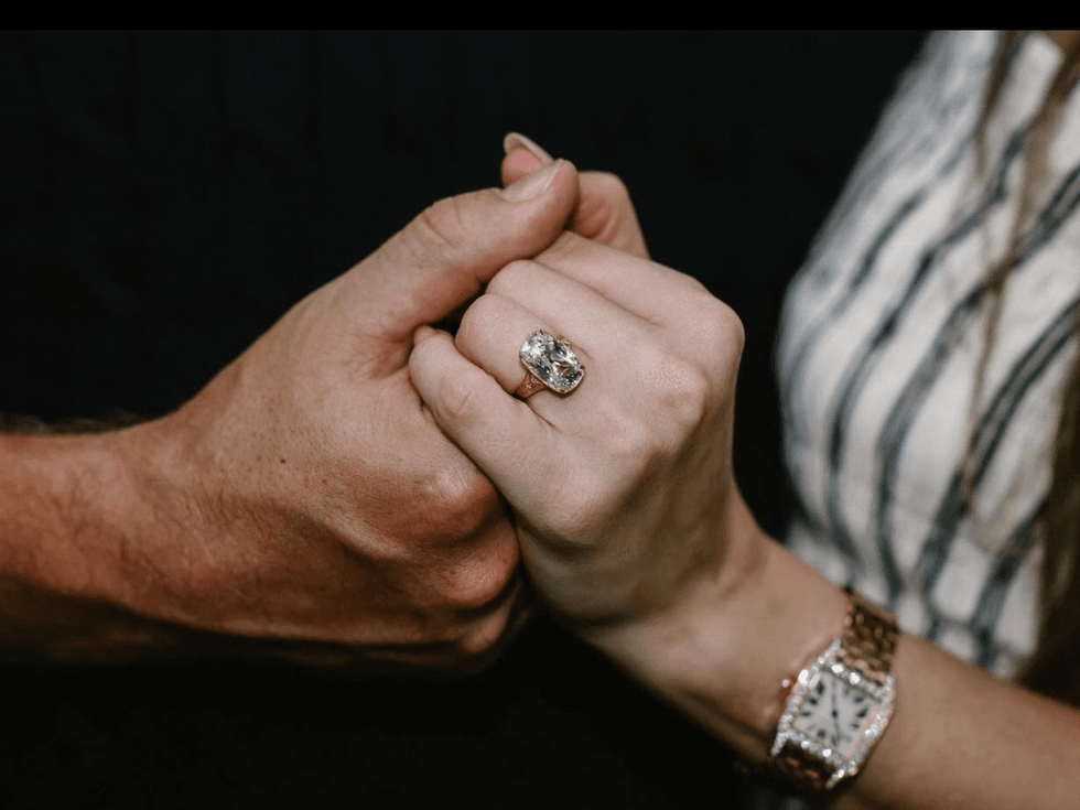 Taylor Swift engagement ring