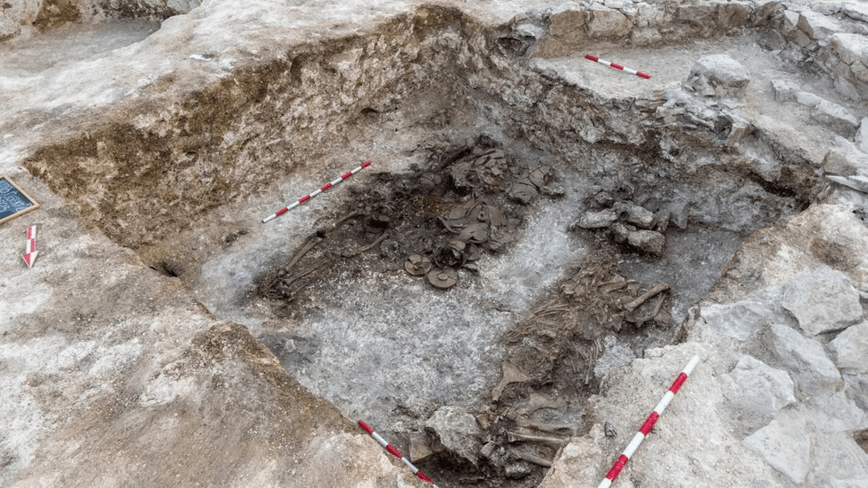 Thracian tomb