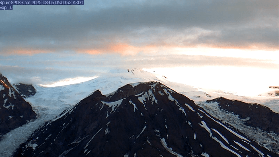Webcam footage of Mount Spurr